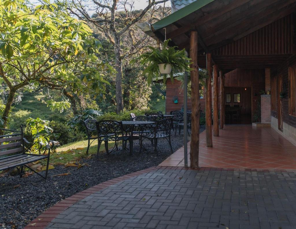 Cedrela Eco-Lodge&Restaurante Copey Exterior foto